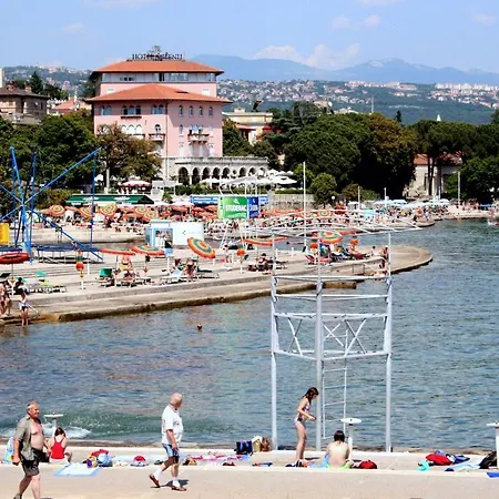 別荘 House With A Parking Space Veprinac, Opatija - 7699 *
